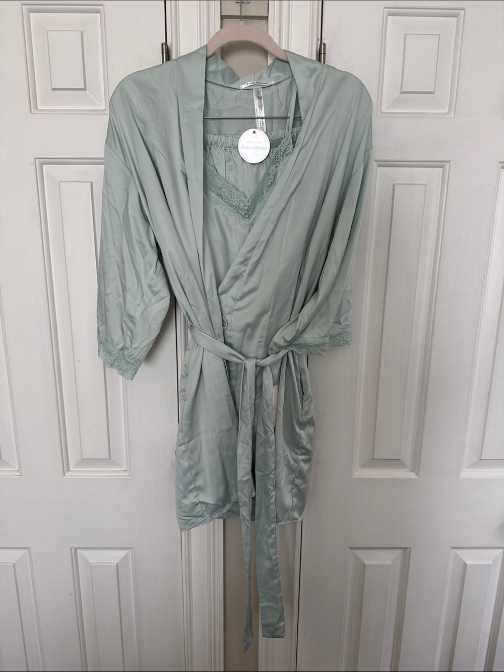 Flora Nikrooz Sage Green 3 Piece Travel Set